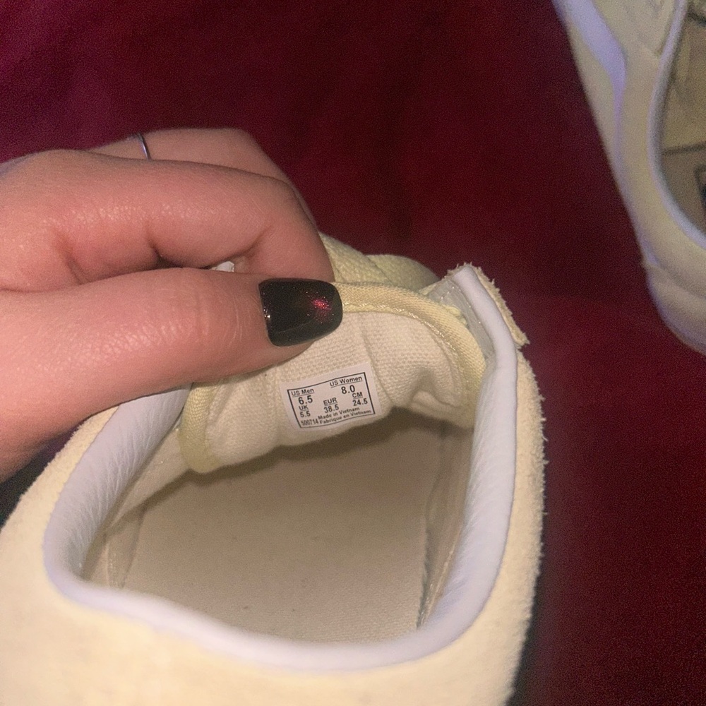 Yellow Vans - Picture 5 of 5